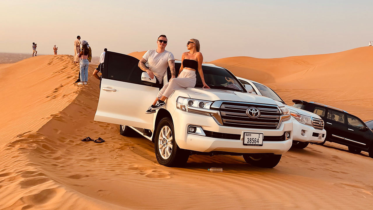 Sundowner Dune Dinner Safari